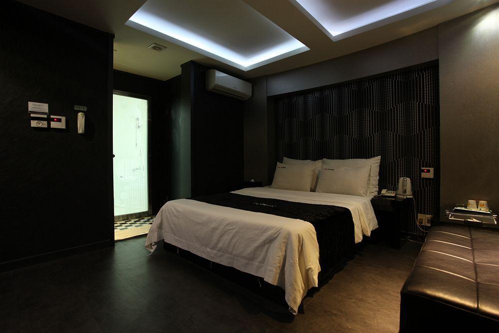 Hotel Moxy Seoul Insadong By Marriott Extérieur photo