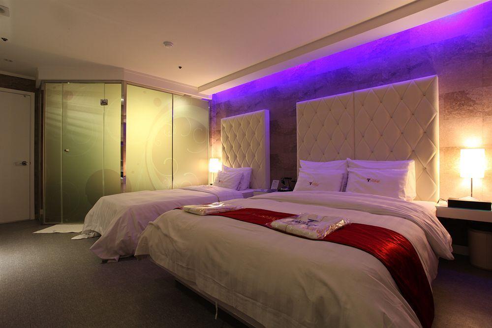 Hotel Moxy Seoul Insadong By Marriott Extérieur photo