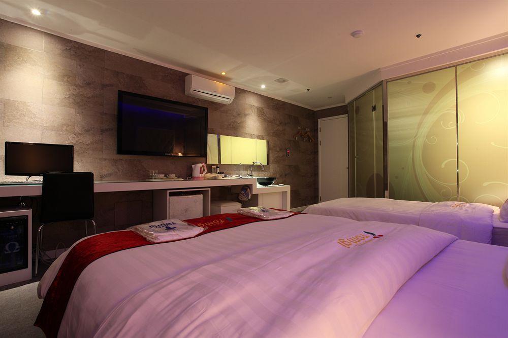 Hotel Moxy Seoul Insadong By Marriott Extérieur photo