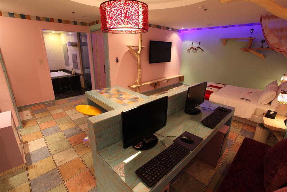 Hotel Moxy Seoul Insadong By Marriott Extérieur photo