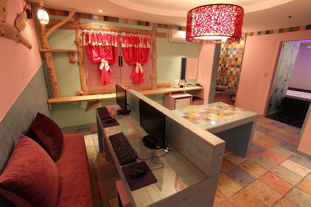 Hotel Moxy Seoul Insadong By Marriott Extérieur photo