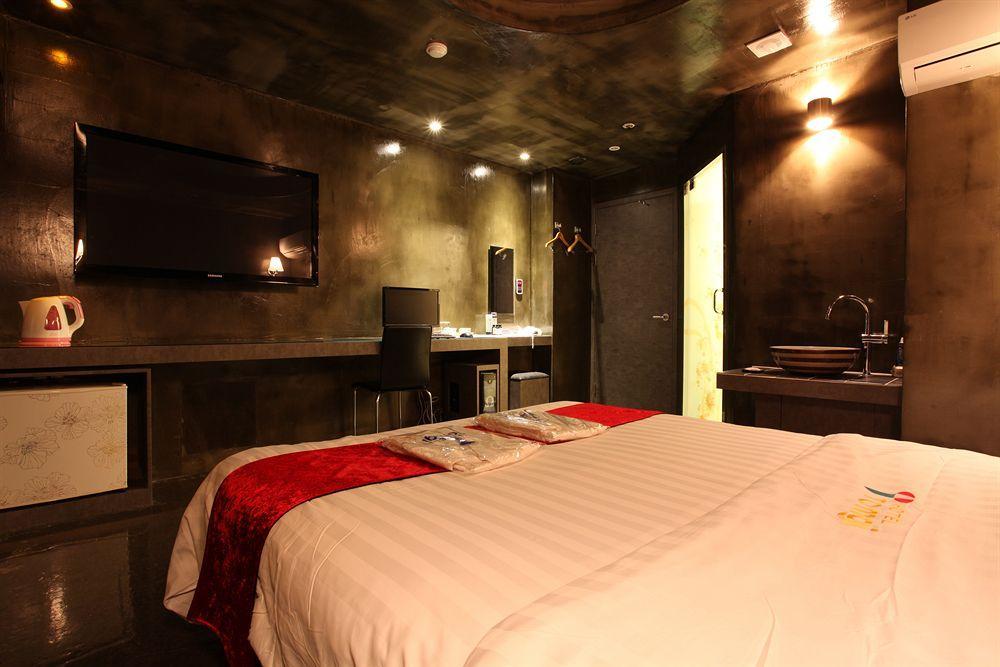 Hotel Moxy Seoul Insadong By Marriott Extérieur photo